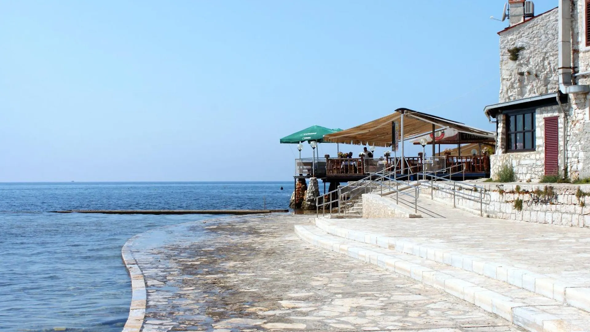 Apartments With A Parking Space Umag - 22348